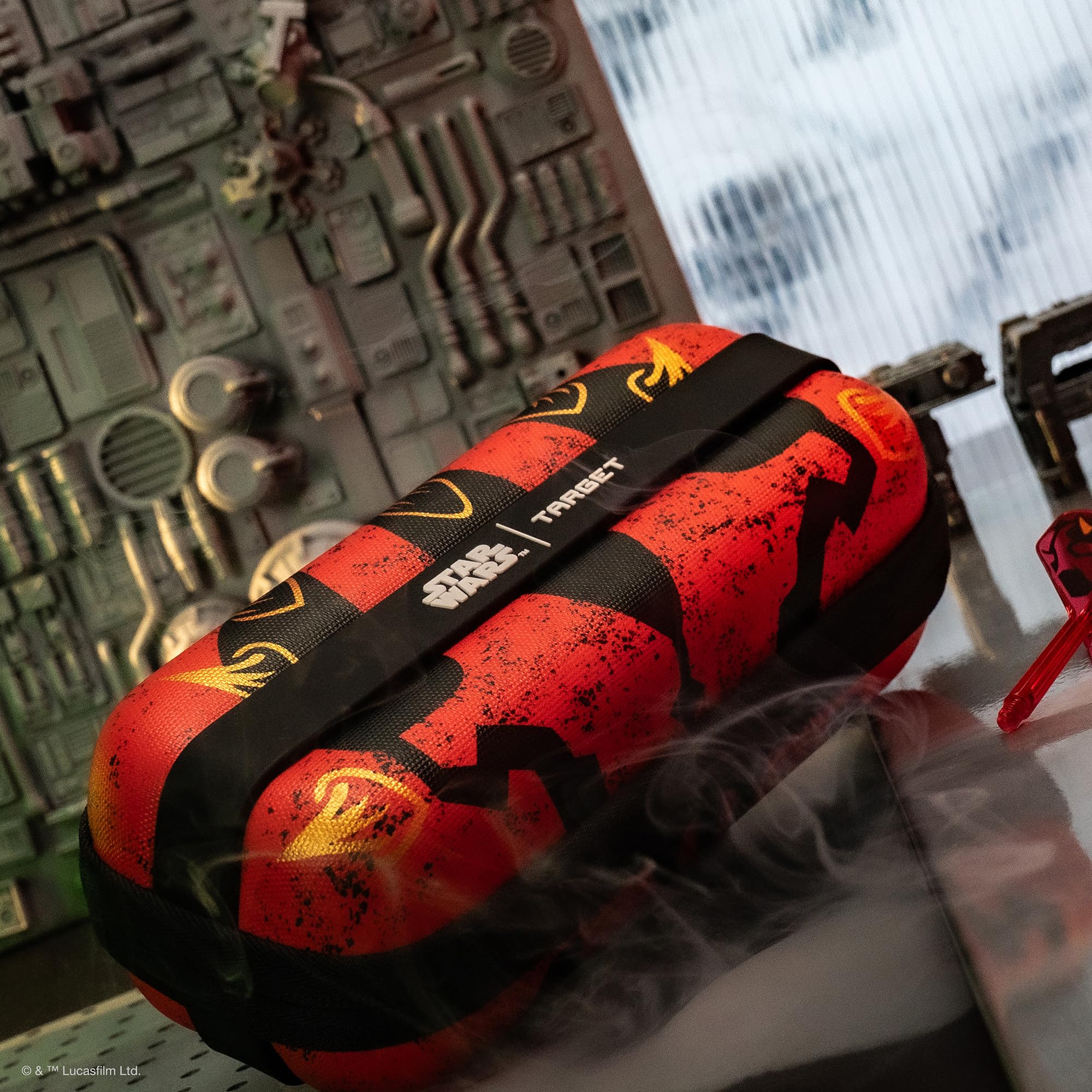 target-takoma-darth-maul-boa-dart-etui-sith-design image 7