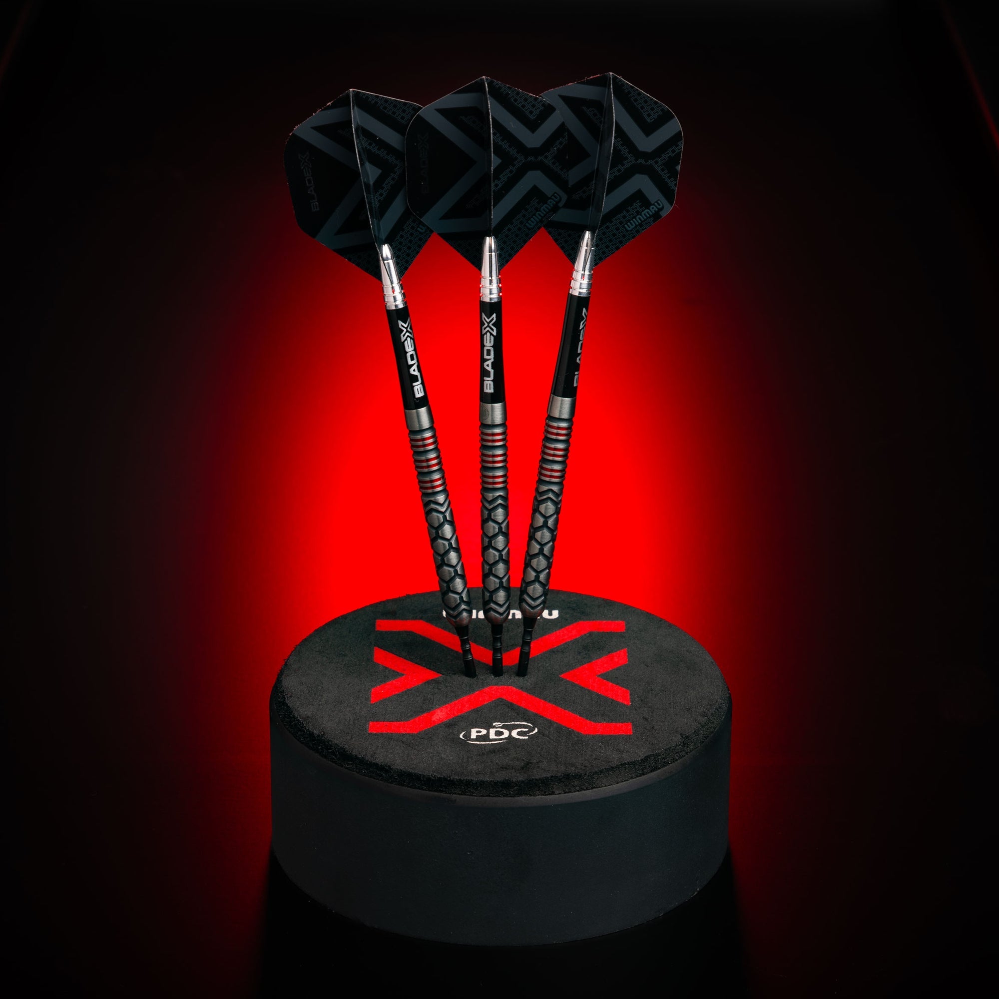 winmau-prism-blade-x-delta-flights-standard-schwarz-3-stk image 4